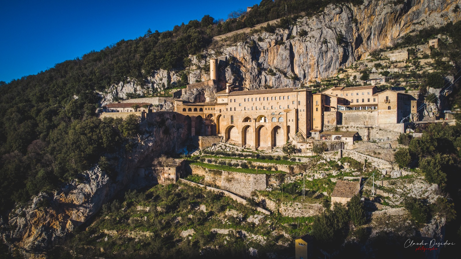 Il monastero di San Benedetto a Subiaco Il monastero di San Benedetto a Subiaco © Claudio Desideri