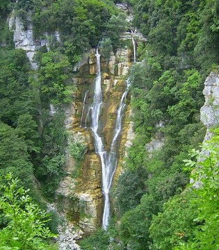 Cascata verde secondo salto ©A. Ferrari