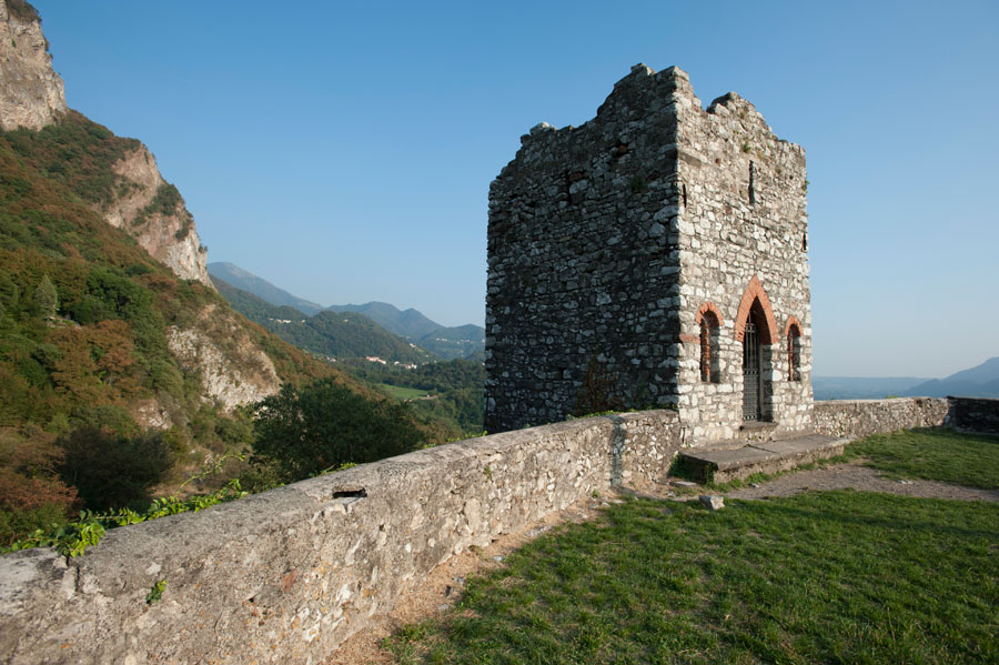 Castello dell'Innominato © Giulia Castelli e Mario Verin