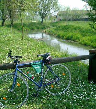 Piombino Dese Sul Marzenego a Piombino Dese © Sandro Marchi, concorso fotografico TCI Italia in bicicletta