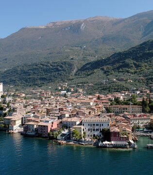 Veduta di Malcesine © Malcesine Più Ente di Promozione Turistica del Comune di Malcesine