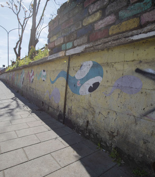 Quadraro. - Art Pollinates - di Diavù ©A. Rossi, Yeg Srl (Rm)