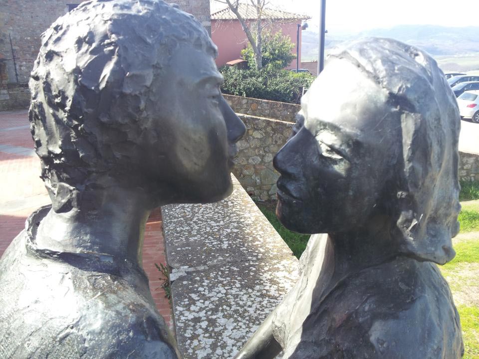 Sculture del centro storico di Casole d'Elsa © Foto del Comune di Casole d'Elsa