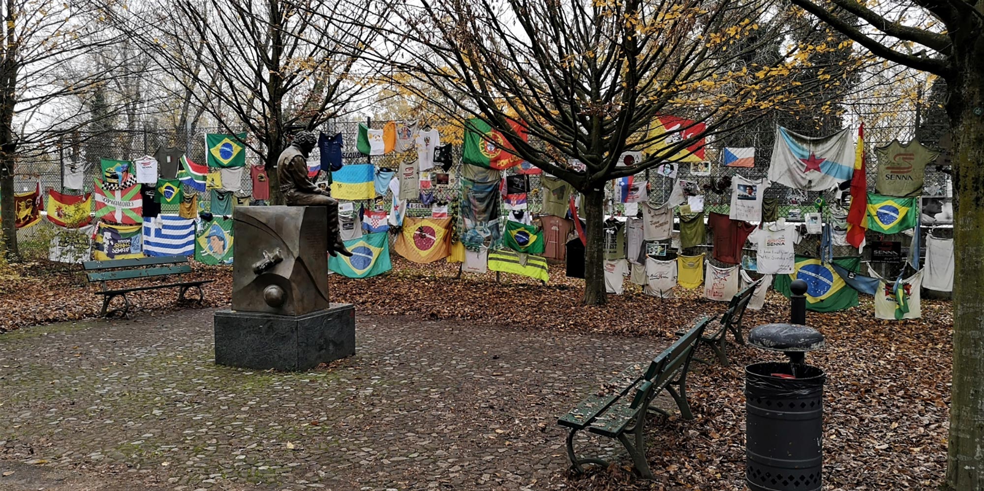 Parco delle Acque Minerali Parco delle Acque Minerali e monumento ad Ayrton Senna © Luciano Costa