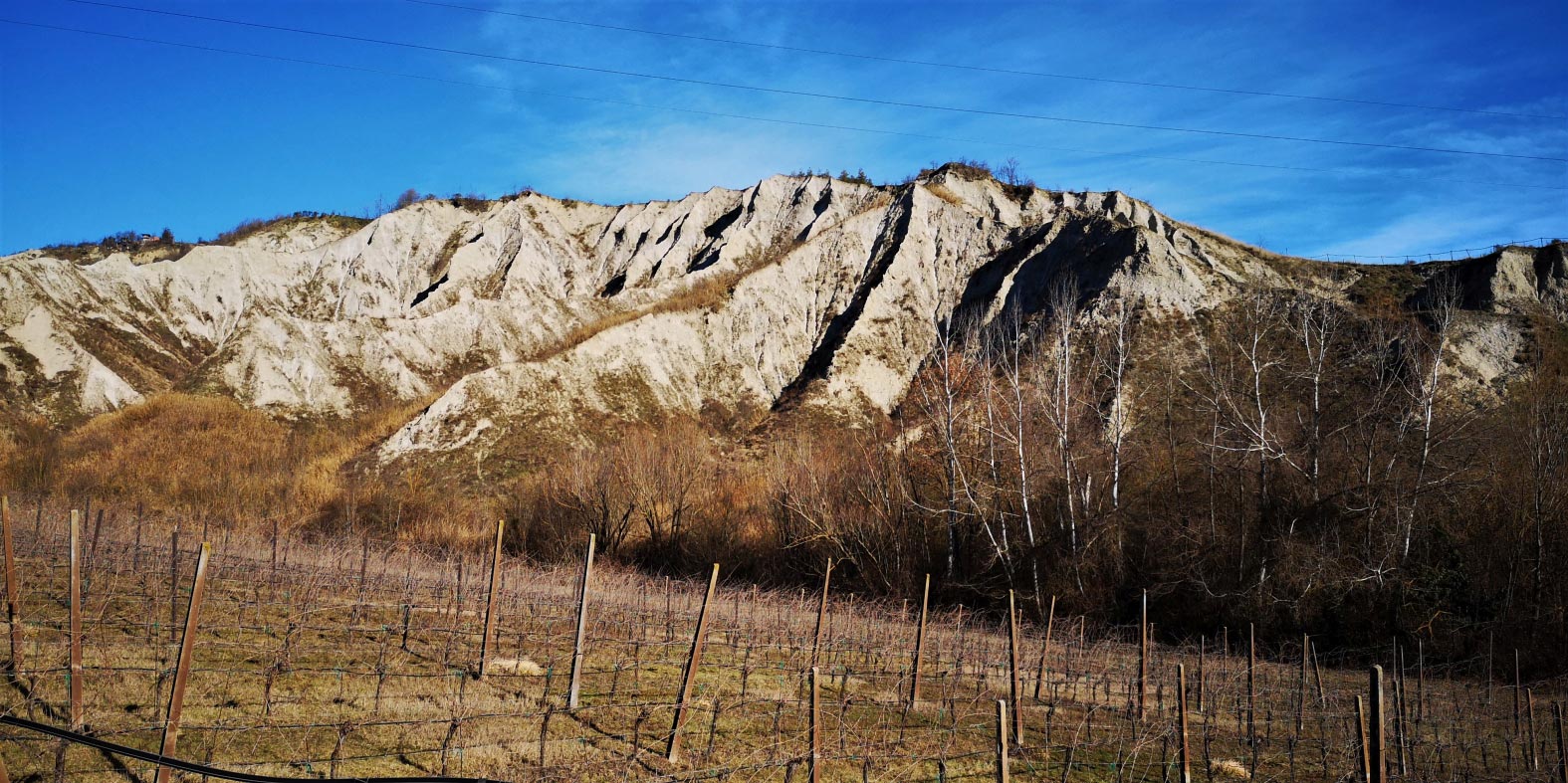 Ciclovia del Santerno Veduta sui Calanchi a Castel Del Rio © Luciano Costa