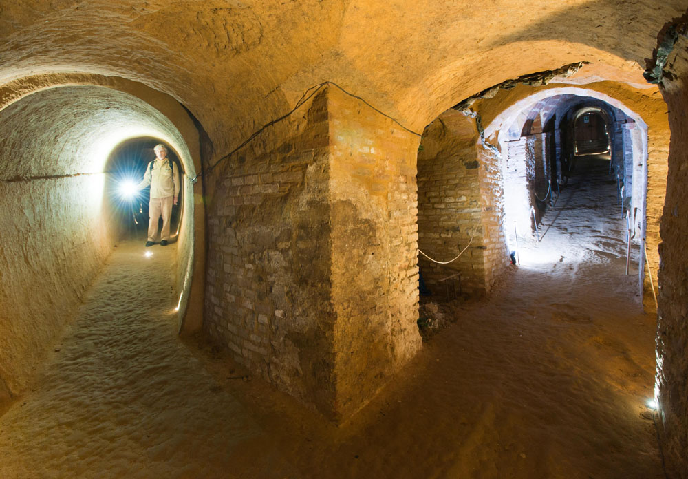 Santarcangelo Grotte di Santarcangelo © Fabrizio Ardito