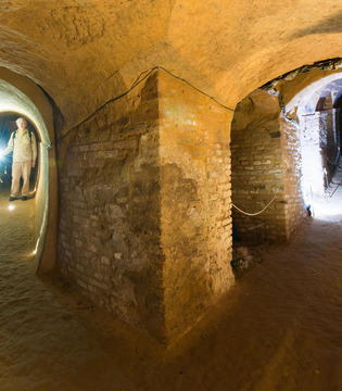 Santarcangelo Grotte di Santarcangelo © Fabrizio Ardito