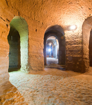 Santarcangelo Grotte di Santarcangelo © Fabrizio Ardito