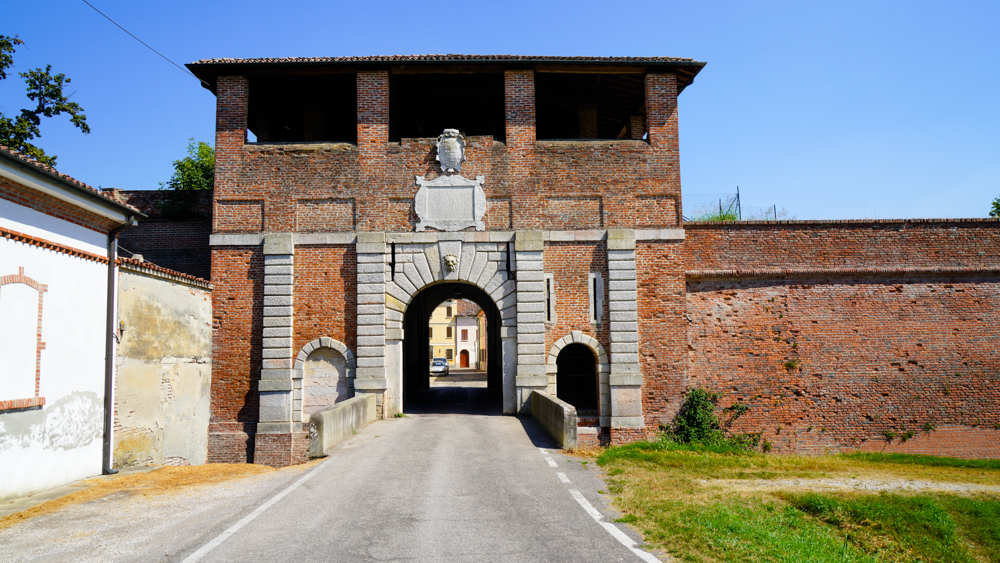 Sabbioneta Porta Vittoria © A. Rossi, Camaleo S.r.l (Roma)