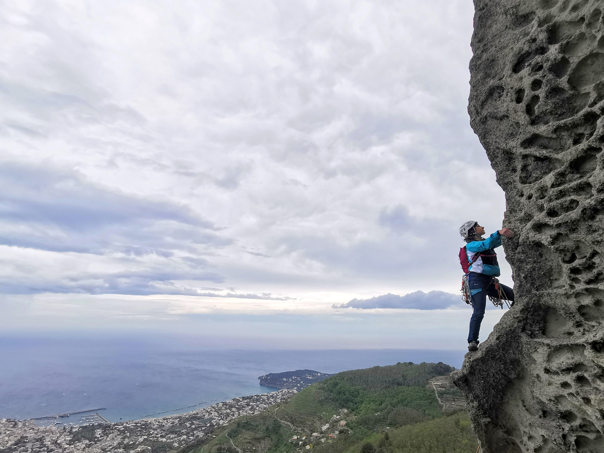 Genni sulla quinta lunghezza della Cresta Malonn. © O.Bottiglieri 2023