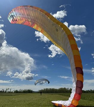 Volo libero Friuli. Atterraggio a Bordano © Martina Andenna