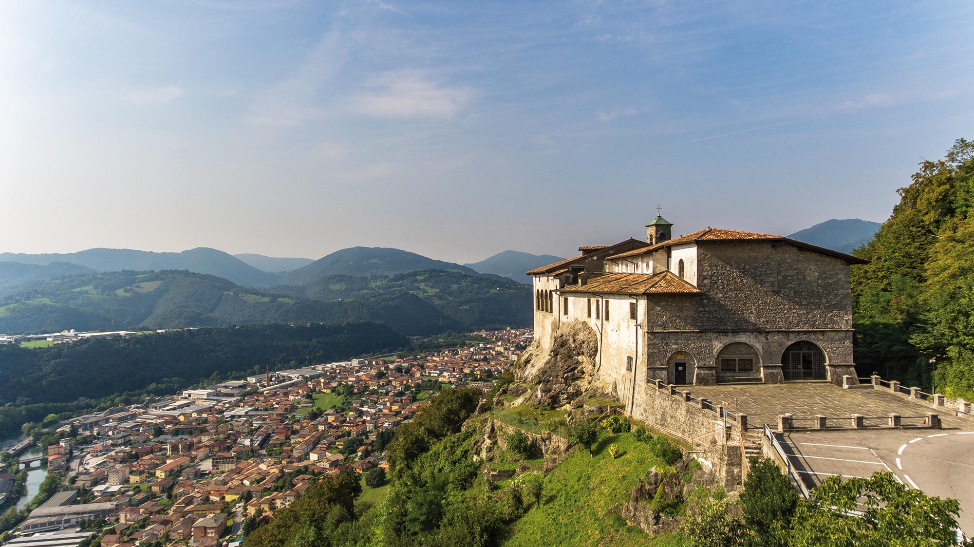 Santuario di San Patrizio. Colzate © Guido Fly