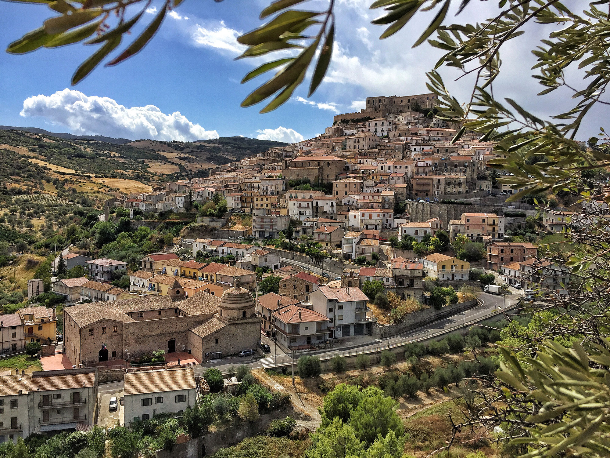 Rocca Imperiale Rocca Imperiale, un piccolo scrigno “magico” in Calabria © Maria Latronico, concorso fotografico TCI Borghi d’Italia
