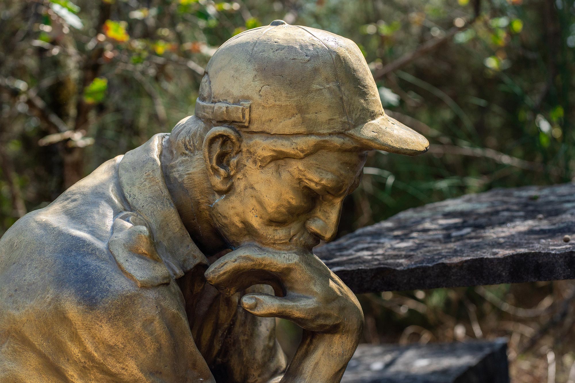 Parco Sculture del Chianti Il Pensatore - Ichwan Noor (Indonesia) © Parco Sculture del Chianti - Ph Fabio Giamello