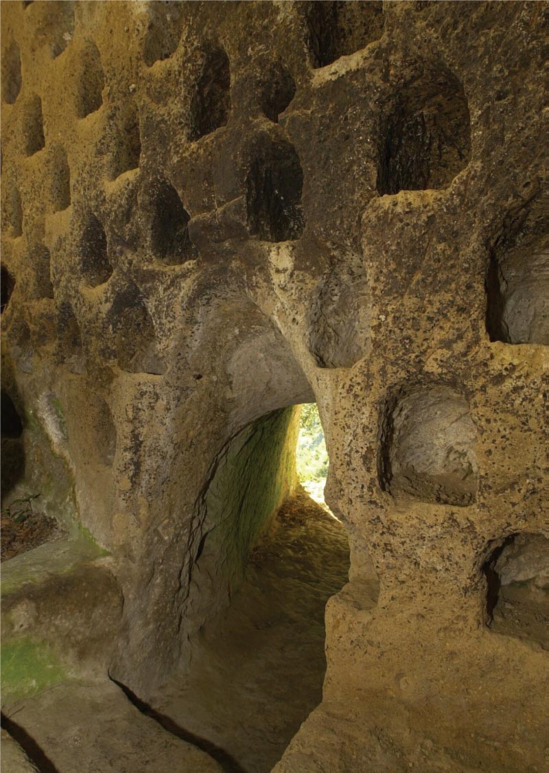 Vitozza Colomabio di Vitozza © Fabio Rossi Archivio Parco Archeologico Sorano