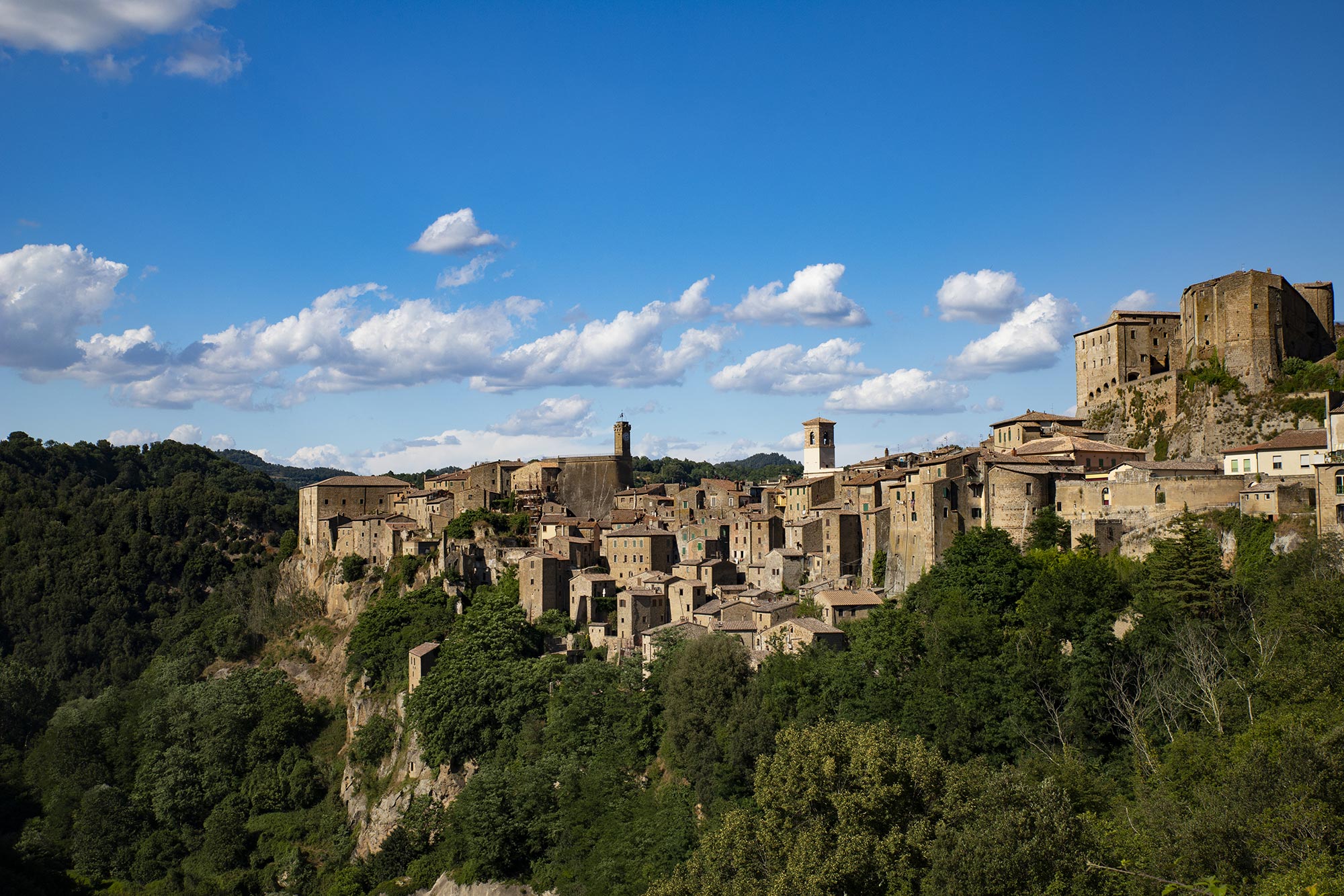 Sorano Panorama © Fabio Rossi Archivio Parco Archeologico Sorano