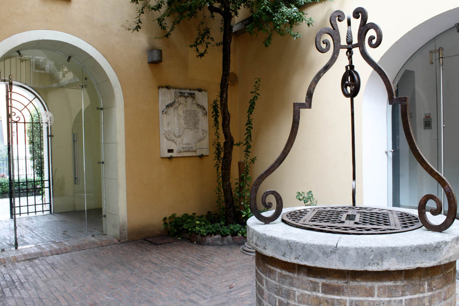 Pescara Casa D'annunzio © Elio Torlontano, su concessione del Ministero dei Beni e delle Attività culturali e del Turismo Soprintendenza per i beni storici, artistici ed etnoantropologici dell'Abruzzo