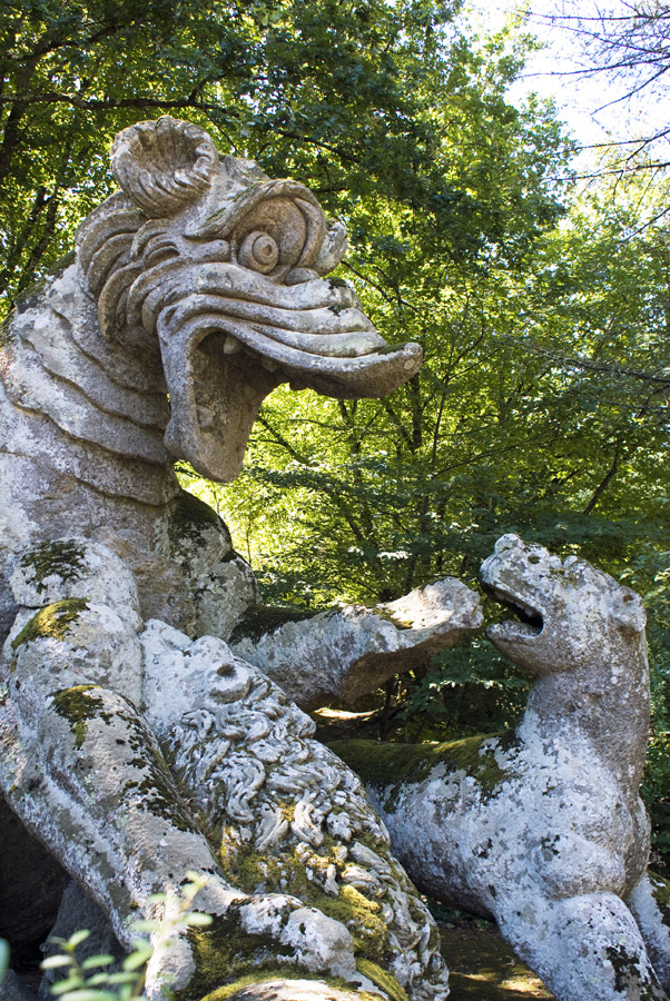 Bomarzo Parco dei Mostri - Il Drago © Mpersonality /Fotolia