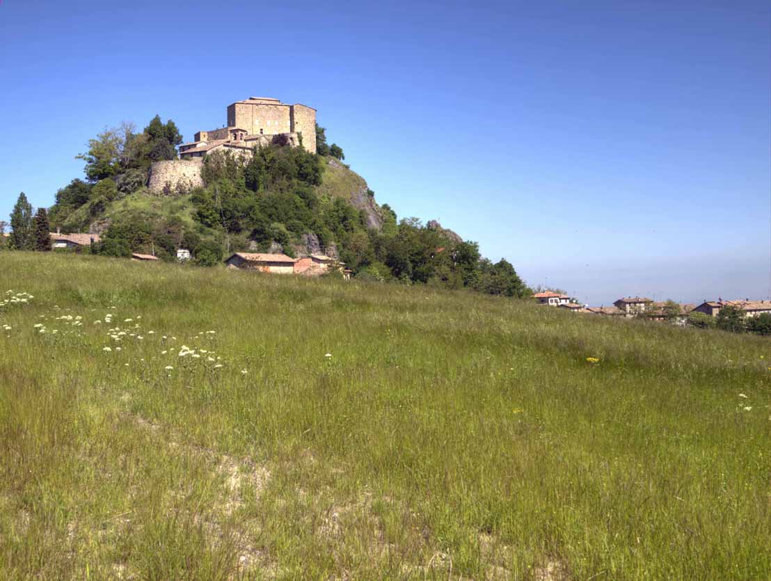 Rossena Il castello © Mario Vianelli