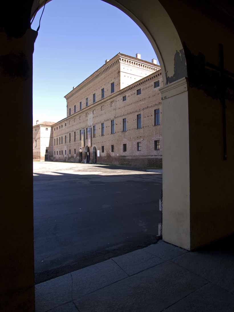 Gualtieri Palazzo Bentivoglio © Mario Vianelli