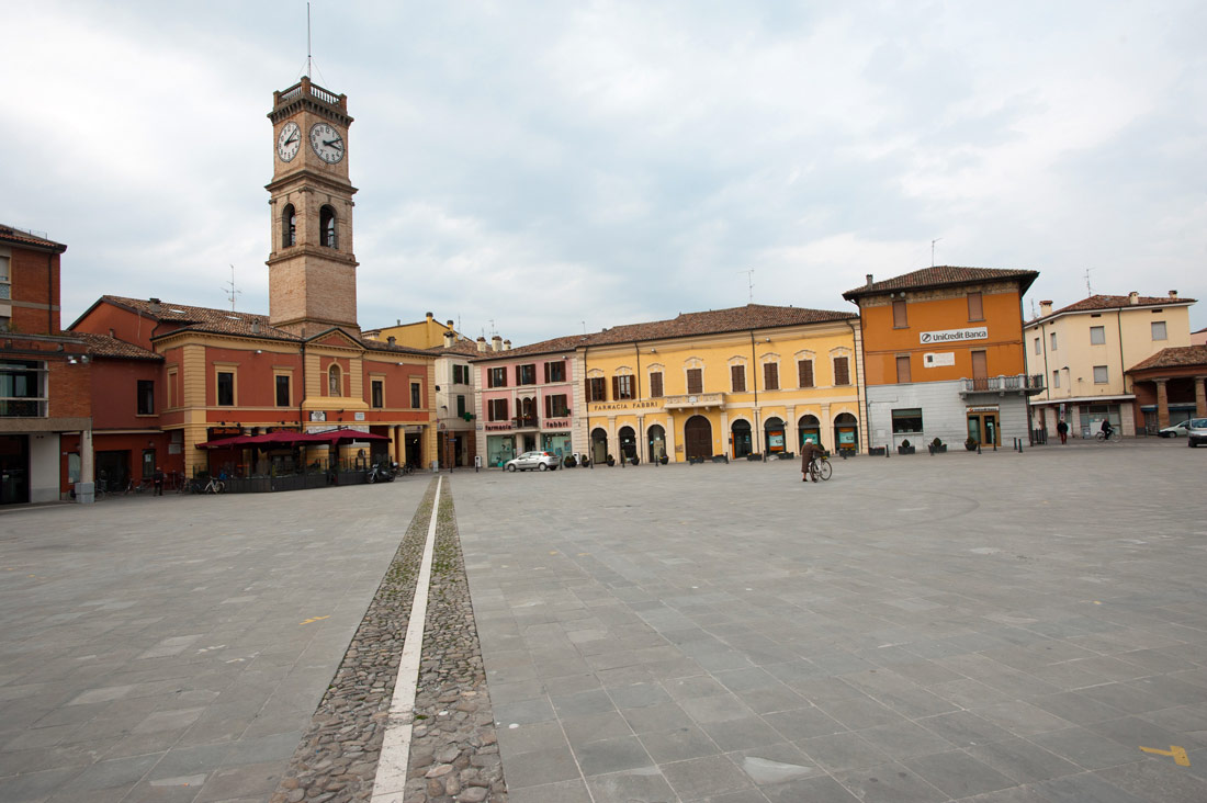 Forlimpopoli Piazza Garibaldi © Fabrizio Ardito