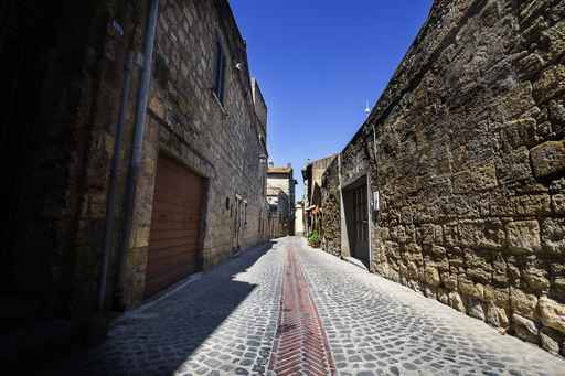 Tarquinia Scorci di strade ©Avalon1973, Fotolia