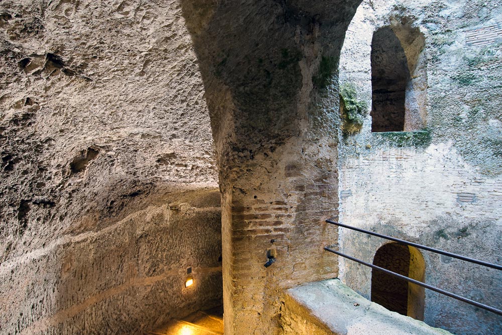 Orvieto Pozzo di San Patrizio, particolare della scalinata ©Fabrizio Ardito