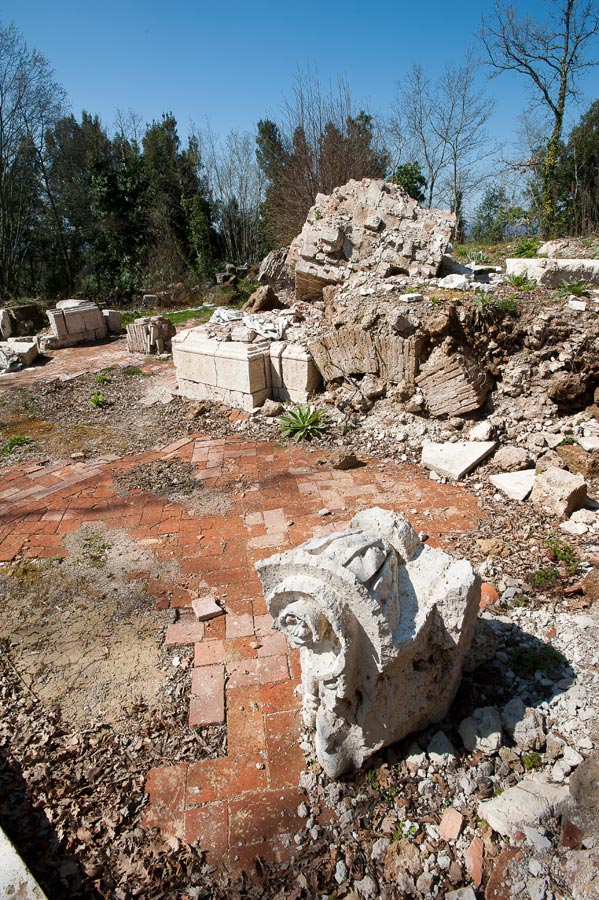 Rovine di Castro Duomo ©Fabrizio Ardito