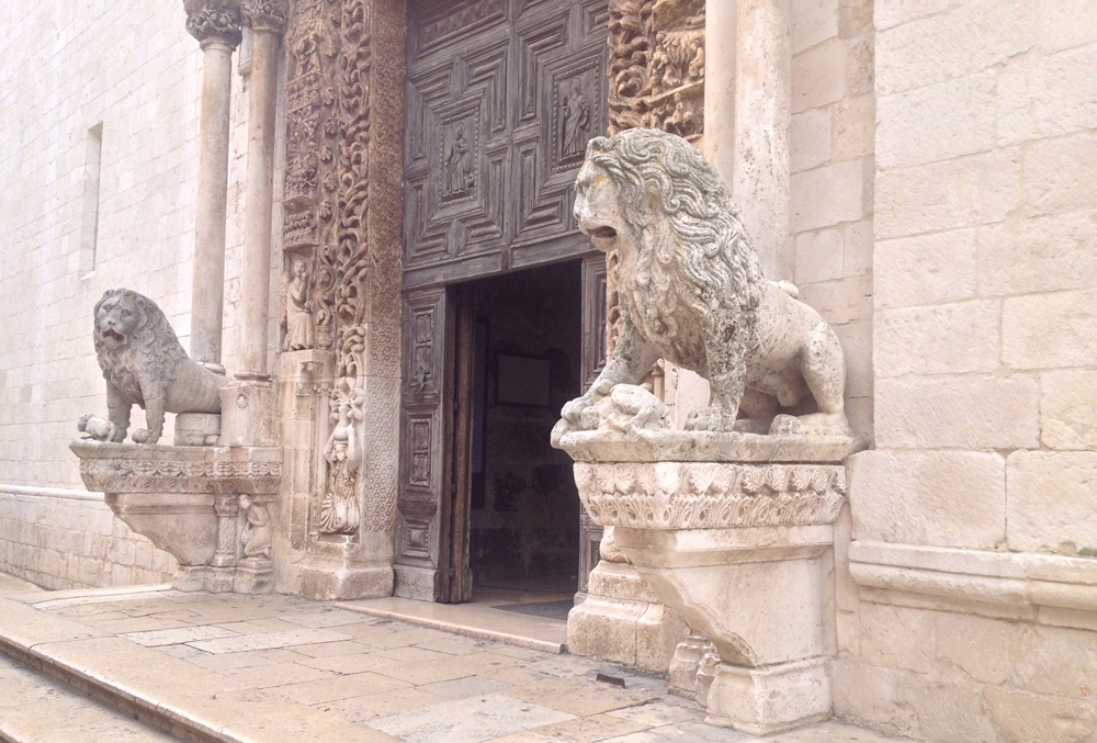 Altamura Cattedrale di Altamura, portale ©William Dello Russo