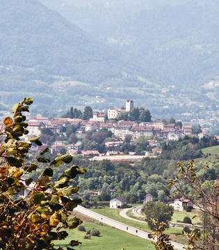 Santuario Ss. Vittore e Corona - vista su Feltre ©Marco Zucco, Archivio Provincia di Belluno