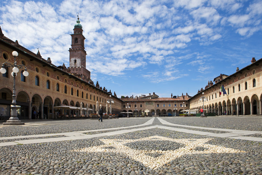 Vigevano Piazza Ducale © Fiorenza Cicogna