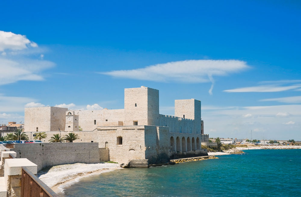 Trani Castello © mi.ti. fotolia.com