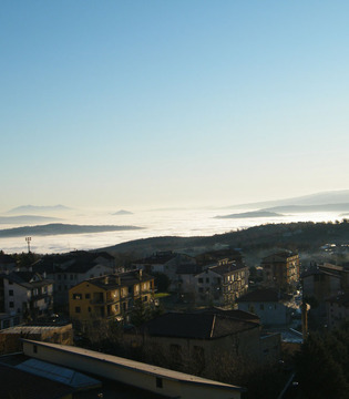 Nusco  Veduta panoramica da via Santa Croce  © Agostino della Gatta - Irpinia Turismo