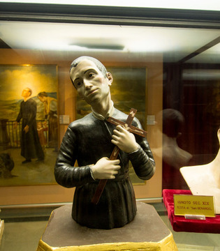 Caposele  Santuario di San Gerardo Maiella, raffigurazioni del santo  © Natalino Russo