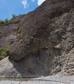 Val Borbera Le rocce delle Strette di Pertuso © Fiorenza Cicogna