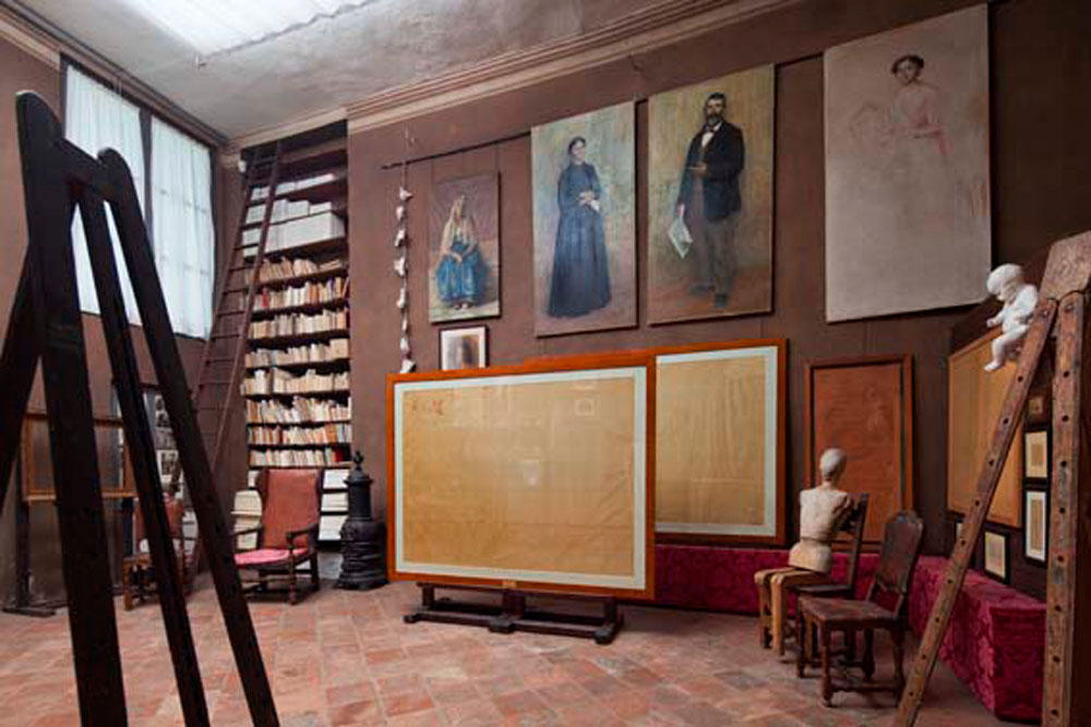 Volpedo Lo studio di Giuseppe Pellizza con i ritratti dei famigliari © Fiorenza Cicogna