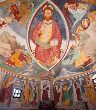 Volpedo L'interno della pieve di S. Pietro © Fiorenza Cicogna