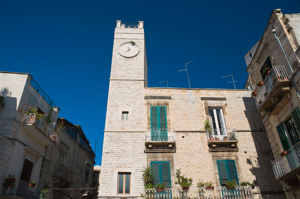 Ruvo di Puglia Torre dell'Orologio © mi.ti fotolia.com