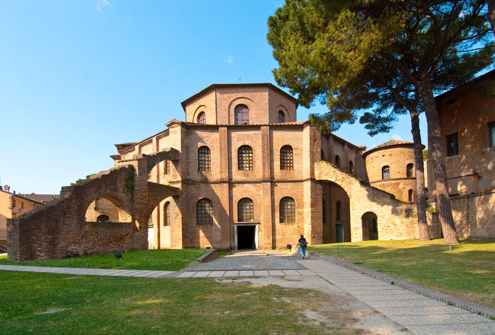 Ravenna San Vitale, esterno © Fabrizio Ardito