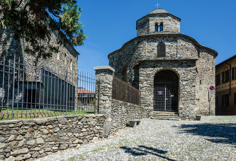 Cantù Complesso di San Vincenzo in Galliano, battistero © Giulia Castelli