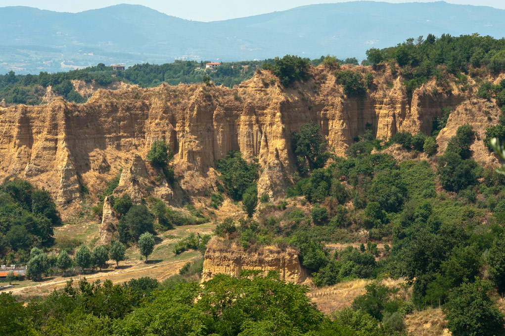 Dal ponte di Piantravigne Verso le Balze di Castelfranco © Fabrizio Ardito