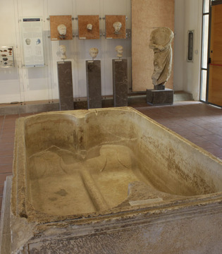 Vasto Musei Civici © Elio Torlontano, su gentile concessione della Direzione regionale per i beni culturali dell'Abruzzo Soprintendenza per i beni archeologici dell'Abruzzo