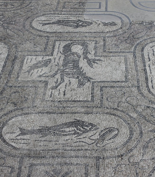 Vasto Vasto Mosaici delle terme © Elio Torlontano, su gentile concessione della Direzione regionale per i beni culturali dell'Abruzzo - Soprintendenza per i beni archeologici dell'Abruzzo