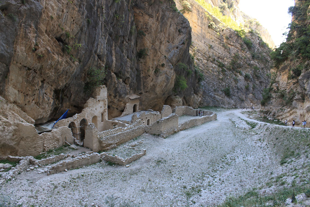 Fara San Martino Abbazia di S. Martino © Elio Torlontano
