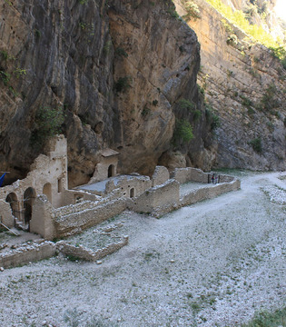 Fara San Martino Abbazia di S. Martino © Elio Torlontano