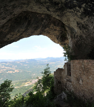 Lama dei Peligni Grotta S. Angelo a Lama © Luciano di Martino