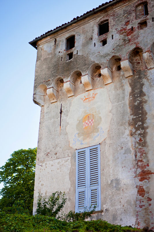 Lerma Particolare del Castello Spinola con lo stemma © Fiorenza Cicogna