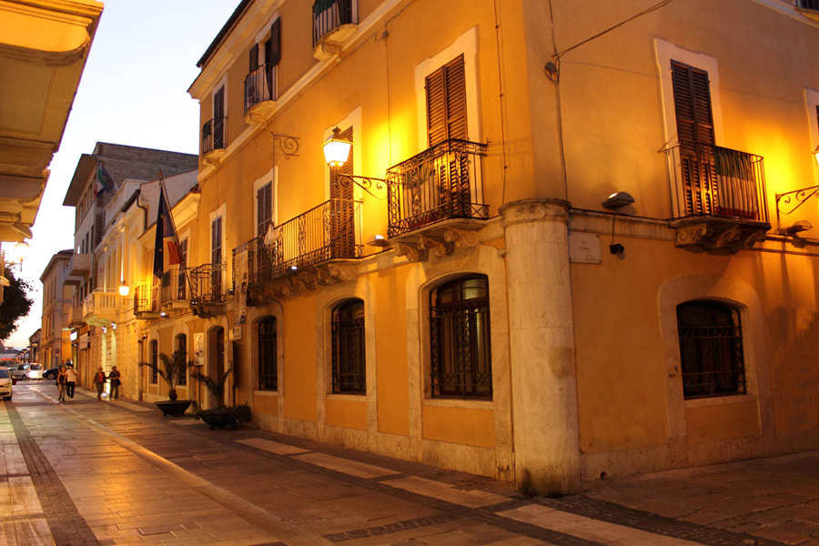 Pescara Casa D'Annunzio © Elio Torlontano, su concessione del Ministero dei Beni e delle Attività culturali e del Turismo Soprintendenza per i beni storici, artistici ed etnoantropologici dell'Abruzzo