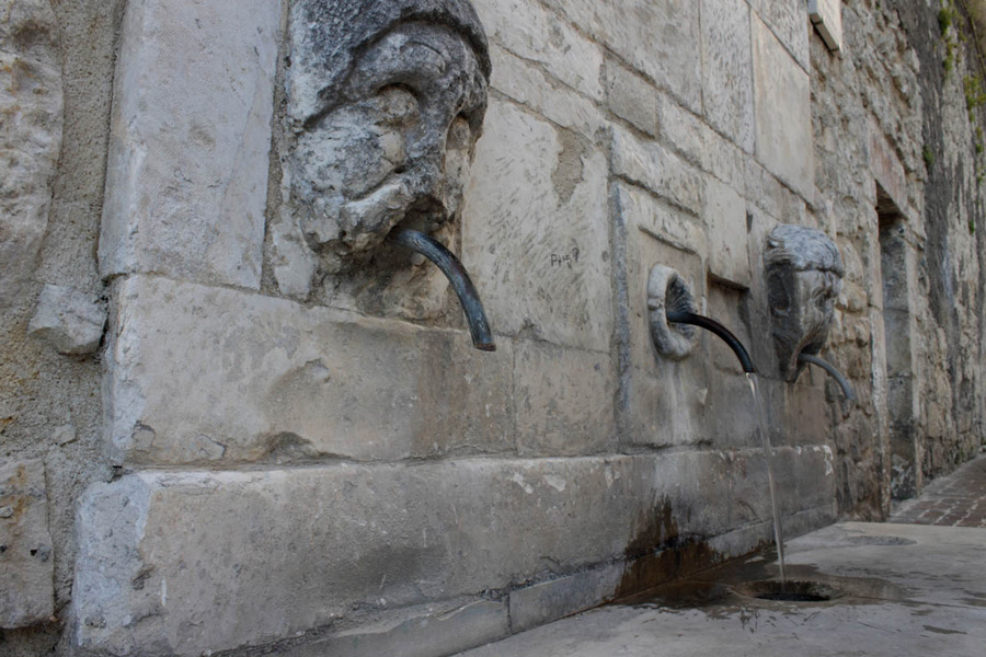 Caramanico Terme Fonte di San Nicola © Elio Torlontano