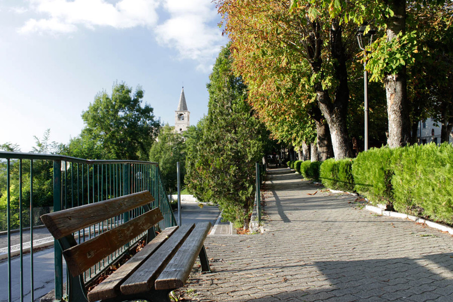 Caramanico Terme Viale Fontegrande © Elio Torlontano